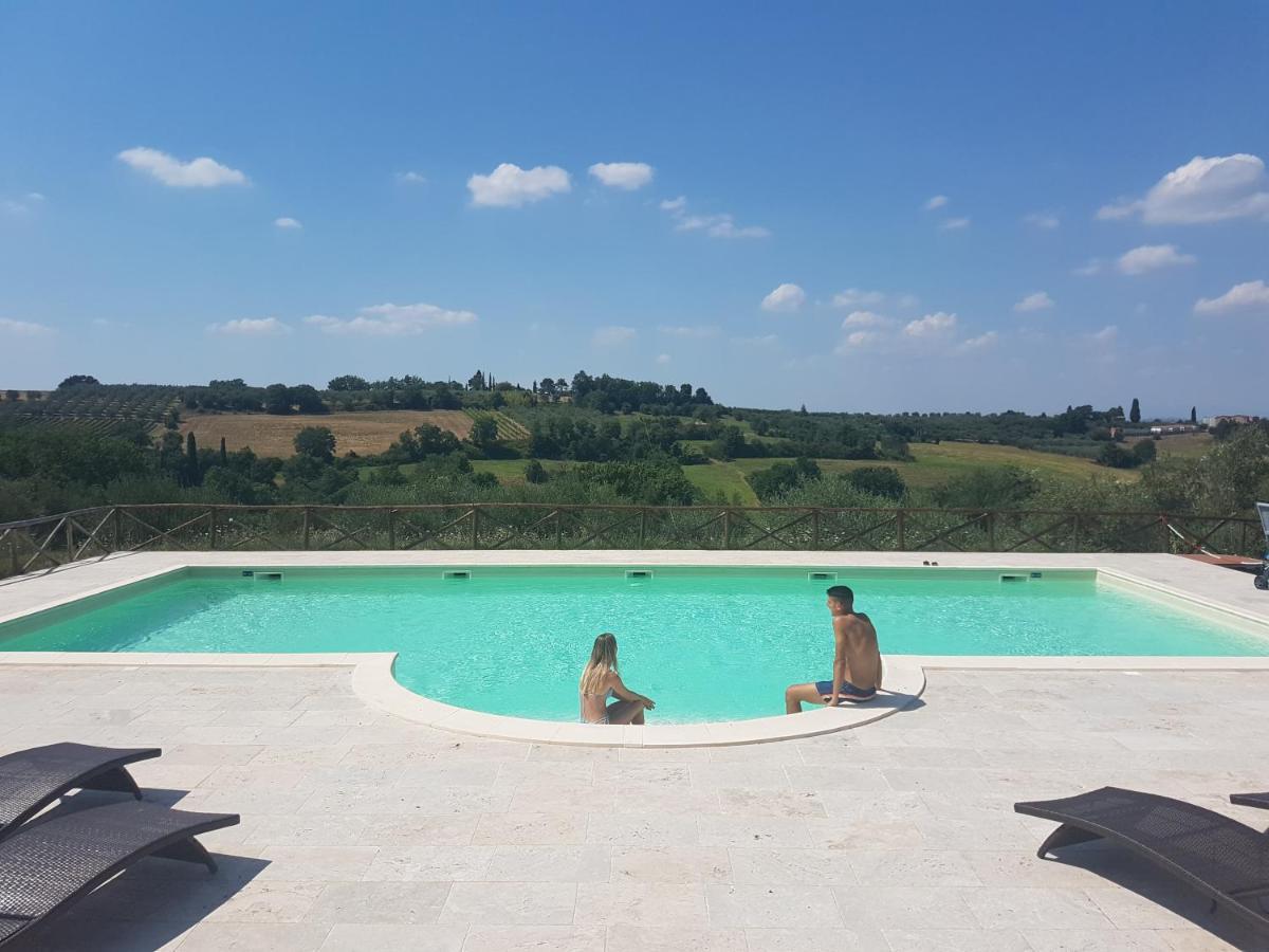 Tenuta Villa Rocchi ตอร์ริตา ดิ เซียนา ภายนอก รูปภาพ