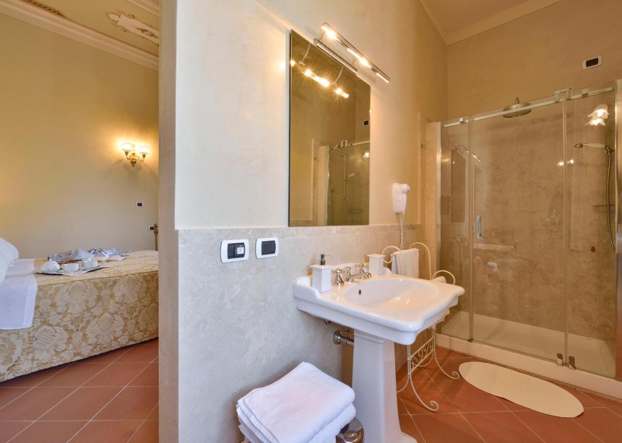 Tenuta Villa Rocchi ตอร์ริตา ดิ เซียนา ภายนอก รูปภาพ